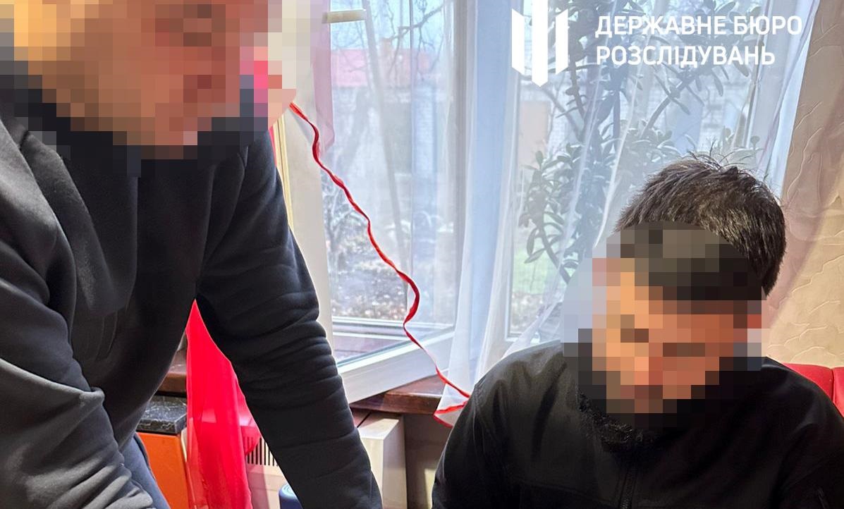 Поставив військовим 20 тисяч неякісних спальників: судитимуть підприємця