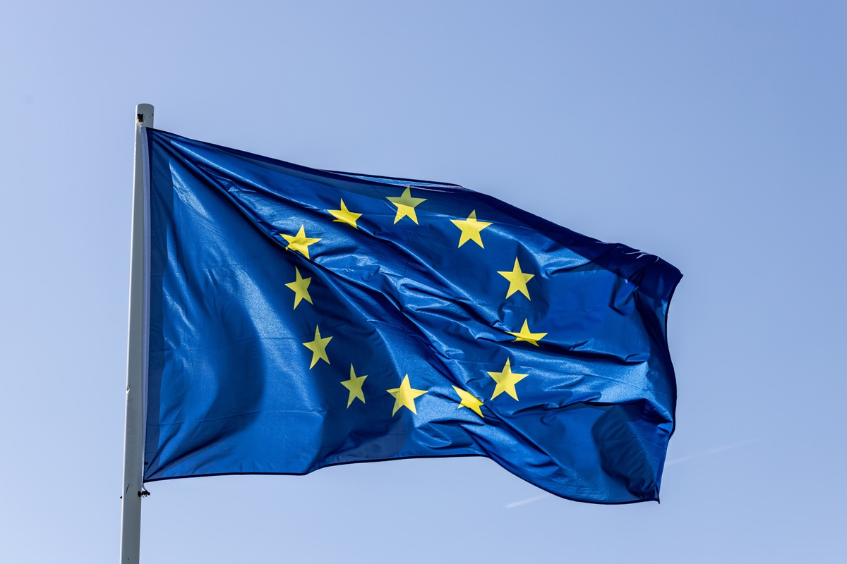 ЄС готується до поетапного згортання захисту біженців з України – ЗМІ