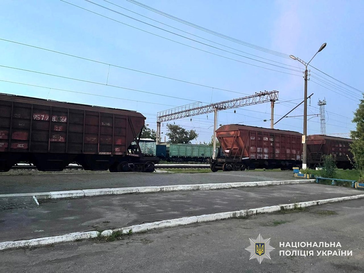 На Рівненщині підліток отримав удар струмом у 27 тисяч вольт на вагоні