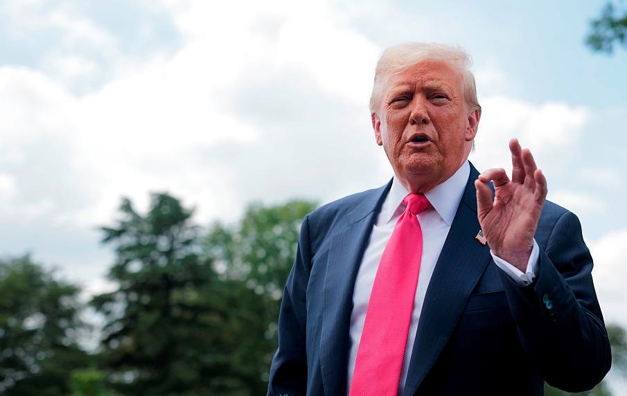 Трамп: БРІКС почав швидко “згасати” після моїх погроз
