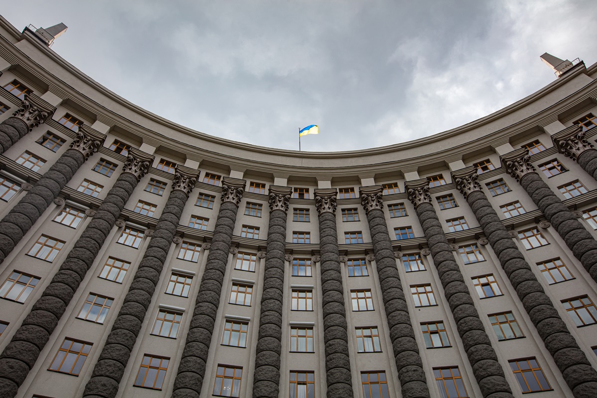 Новини України - Уряд запускає проєкт з корекції рубців для військових