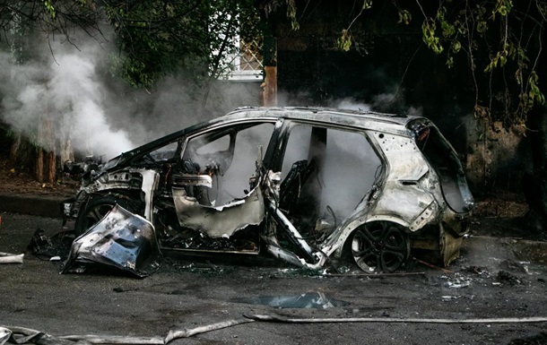 Авто новини - Електромобілі горять рідше за авто з ДВЗ - дослідження