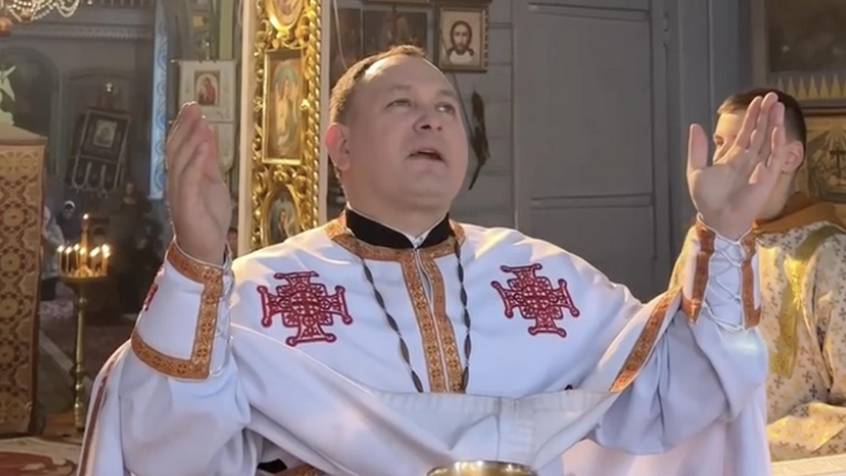 Новини культури - Популярний священник України з трьома "бронями" отримав повістку в ТЦК