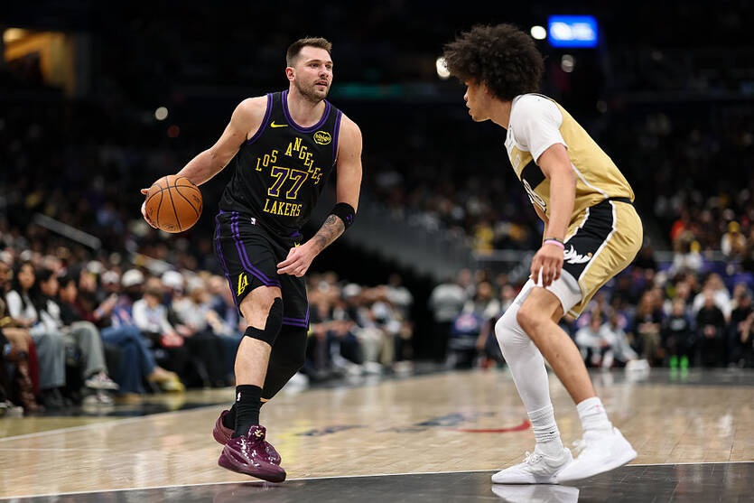 НБА: Лейкерс впевнено обіграли Вашингтон