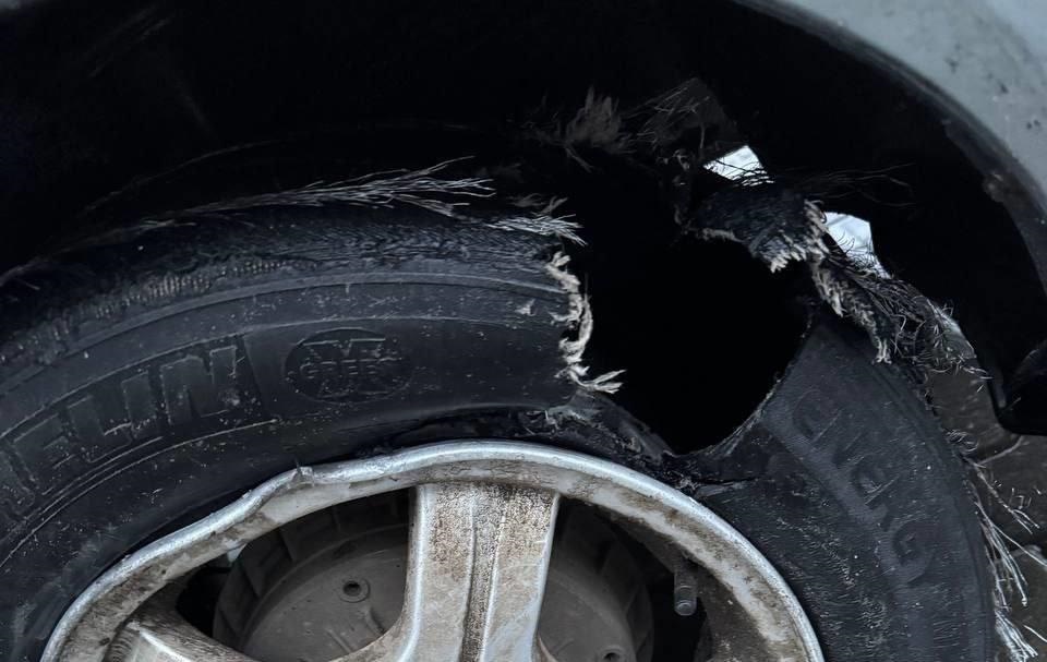 У Херсоні на міні підірвався автомобіль з родиною