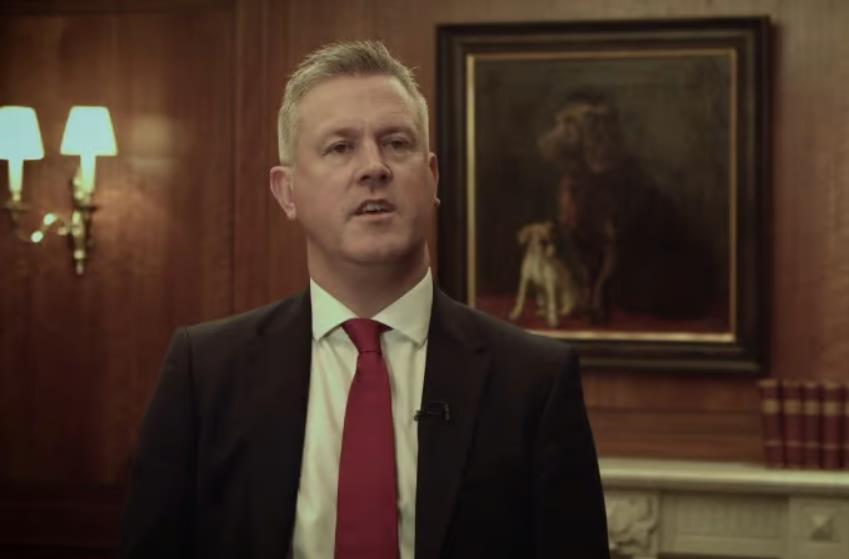 У Британії судили банкіра-мільйонера за 740 випадків безквиткового проїзду