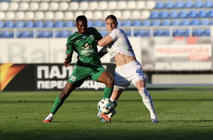 Динамо зійшло зі шляху перемог, мінімально програвши Карпатам