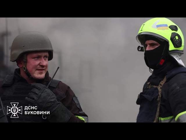 Рятувальники ліквідували наслідки російської атаки в Чернівецькій області